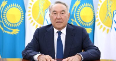 В Казахстане Назарбаева официально лишили привилегий и статуса «елбасы»