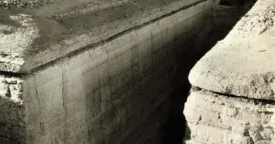 Снимок начала 20 века. Пришлось откапывать более 30 метров песка