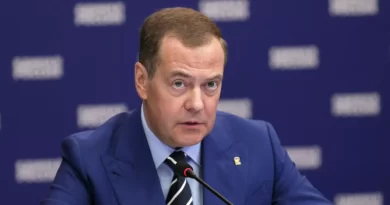 Медведев назвал Запад врагом и призвал мстить ему везде, где только можно