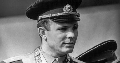 Гагарин и православие